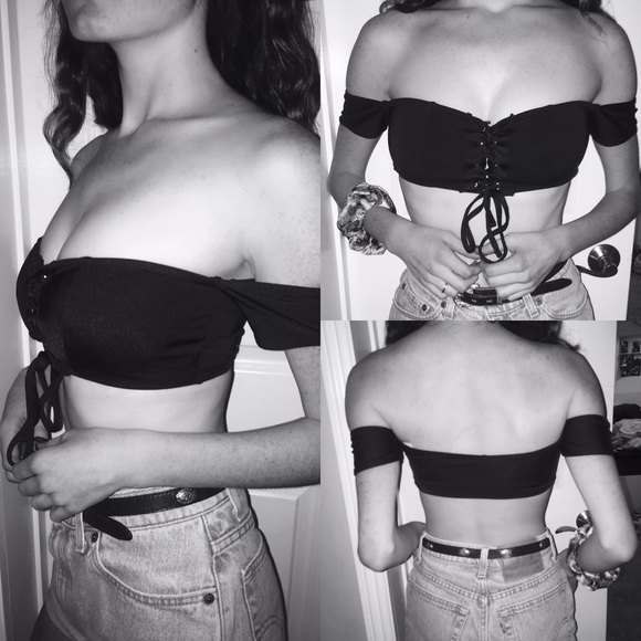 Urban Outfitters Other - NWT black bikini Top